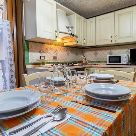 Casa Chechi Tra Aprica E Ponte Di Legno Appartamento Monno